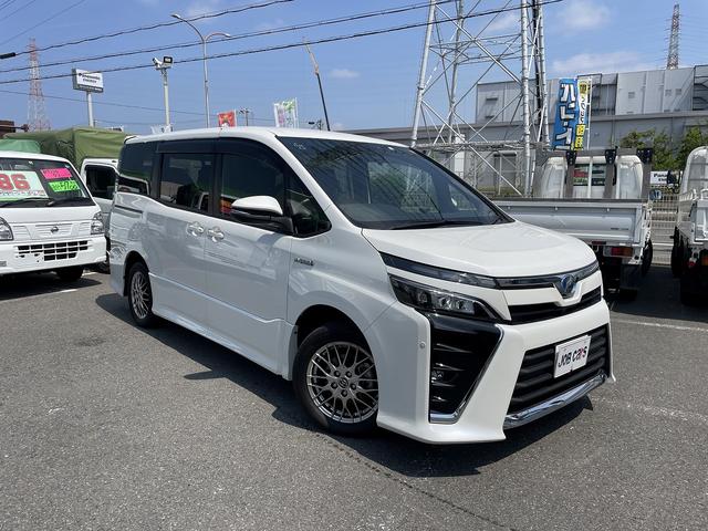 Toyota Voxy 2018