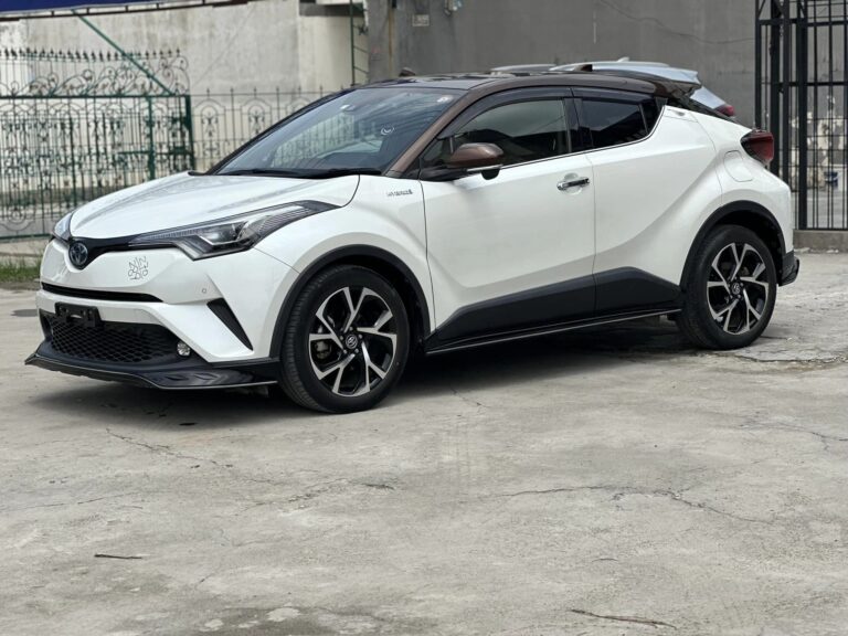 Toyota C-HR G-LED 2019